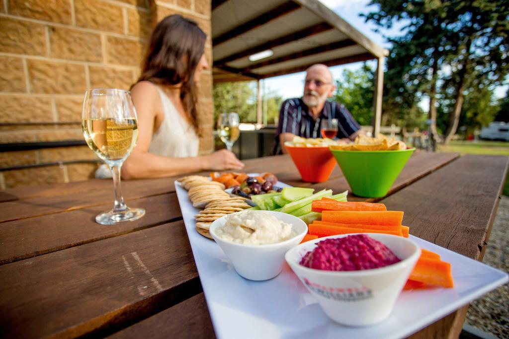 Big4 Castlemaine Gardens Hotel Kültér fotó
